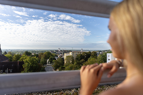 Blick von der Terrasse des Studios über Freising